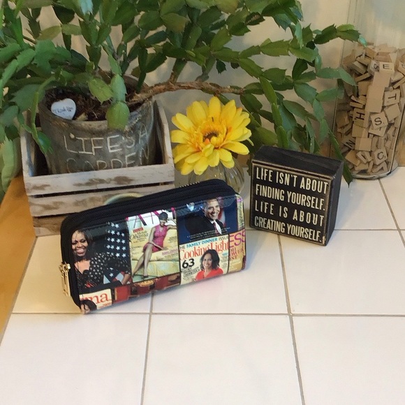 Michelle Obama Mag Cover Wallet NWOT (#8) - Picture 1 of 6